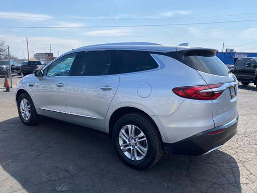 2021 Buick Enclave AWD Essence