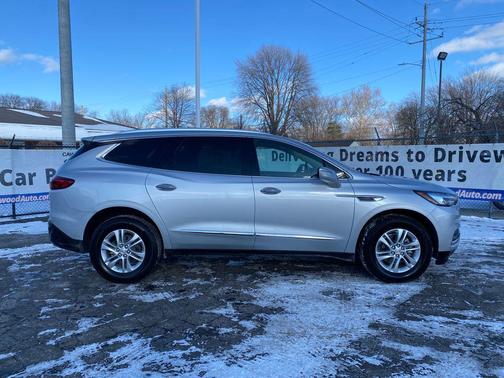 2021 Buick Enclave AWD Essence