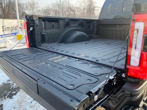 2025 Ford F-250 Platinum