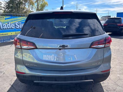 Sterling Gray Metallic 2023 Chevrolet Equinox LT