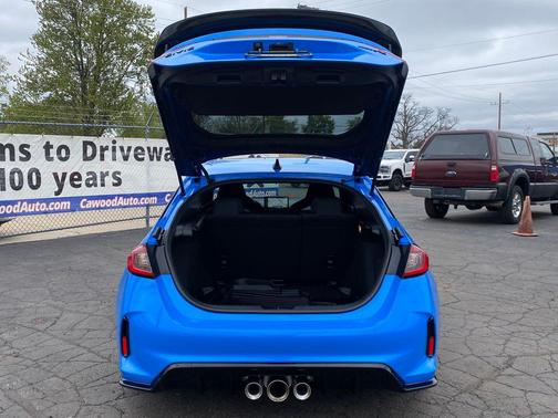 Boost Blue Pearl 2024 Honda Civic Type R Base (M6)