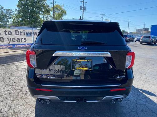 2022 Ford Explorer Platinum
