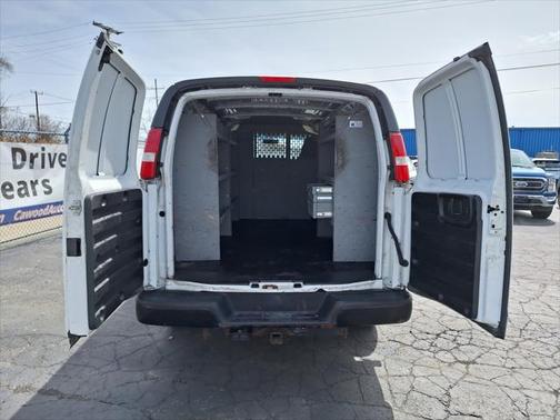 2017 Chevrolet Express 2500 Work Van