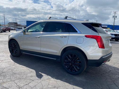 2017 Cadillac XT5 Platinum