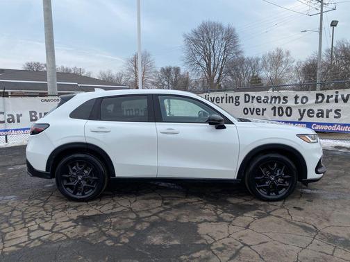 2023 Honda HR-V 2WD Sport