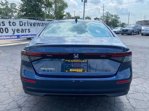 2025 Honda Accord Sport SE 1.5T