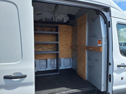 2015 Ford Transit-250 Base