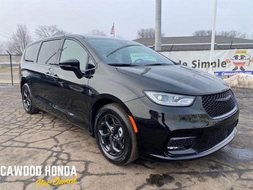 2022 Chrysler Pacifica Hybrid Touring L