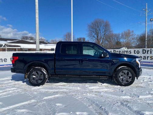 2023 Ford F-150 Lightning LARIAT