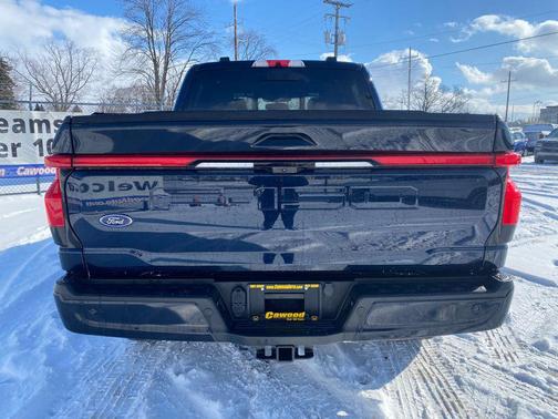 2023 Ford F-150 Lightning LARIAT