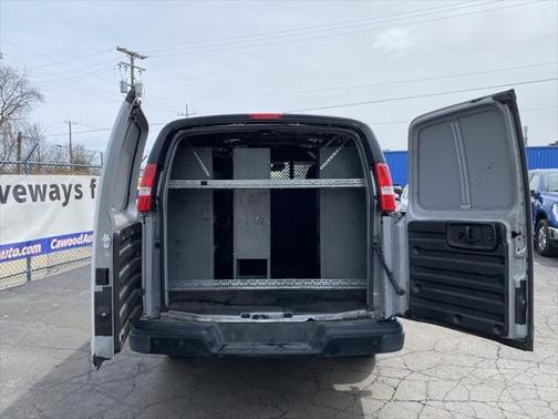 2020 GMC Savana 2500 Work Van