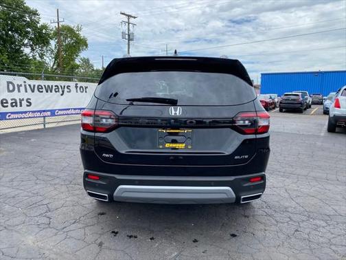 2025 Honda Pilot Elite
