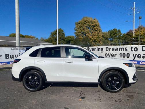 2026 Honda HR-V AWD Sport