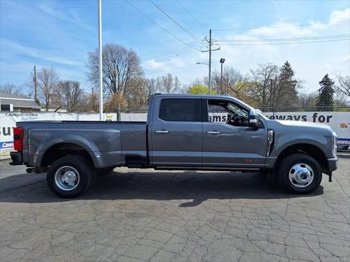 2024 Ford F-350 Platinum