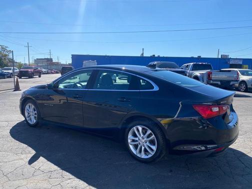 2017 Chevrolet Malibu 1LT