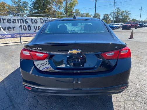 2017 Chevrolet Malibu 1LT
