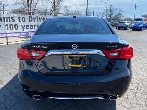 2017 Nissan Maxima 3.5 Platinum