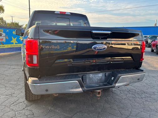 Shadow Black 2018 Ford F-150 Lariat
