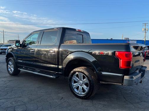 Shadow Black 2018 Ford F-150 Lariat