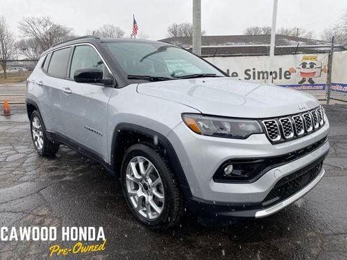 Silver Zynith Metallic Clearcoat 2025 Jeep Compass Limited