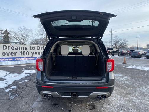 2020 Ford Explorer Platinum