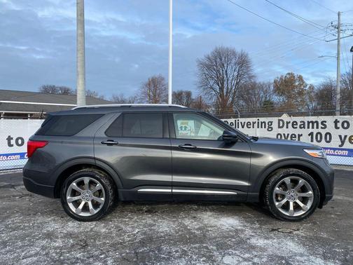 2020 Ford Explorer Platinum