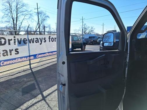 2021 GMC Savana 2500 Work Van