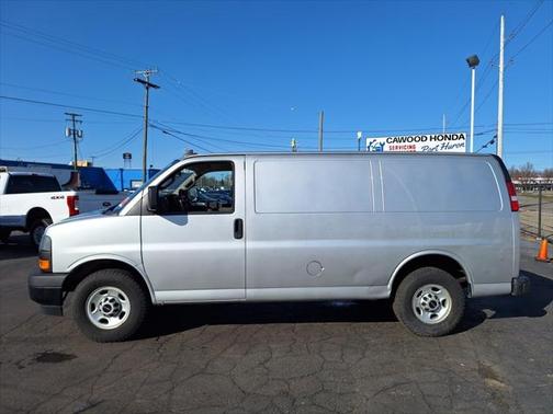 2021 GMC Savana 2500 Work Van