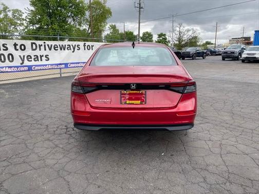 2025 Honda Accord Sport SE 1.5T