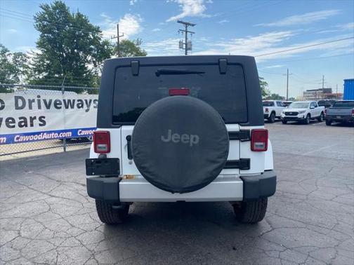 2013 Jeep Wrangler Unlimited Sahara