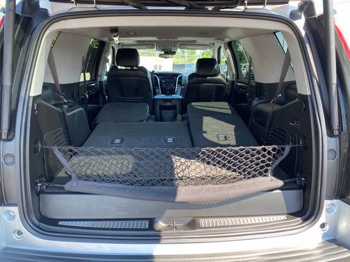 Radiant Silver Metallic 2020 Cadillac Escalade Base