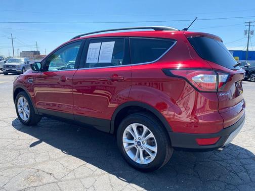 Ruby Red Metallic Tinted Clearcoat 2018 Ford Escape SEL
