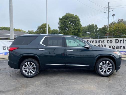 2021 Chevrolet Traverse Premier