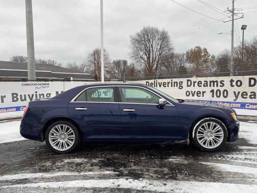 2014 Chrysler 300 S