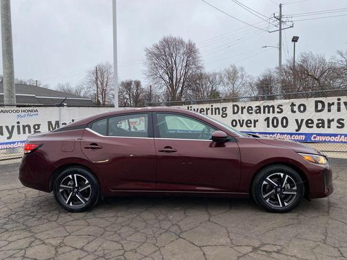 2025 Nissan Sentra SV