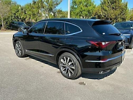 Platinum White Pearl 2026 Acura MDX Technology Package