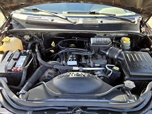2004 Jeep Grand Cherokee Laredo
