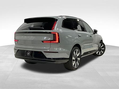 2025 Volvo EX90 Twin Motor Ultra