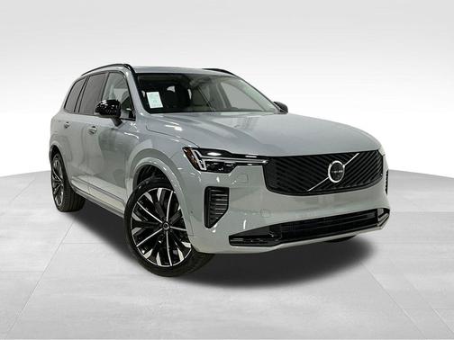 2026 Volvo XC90 B6 Ultra Dark Theme 7-Seater