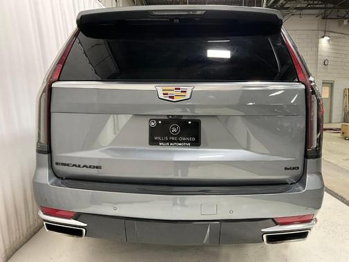 2022 Cadillac Escalade Premium Luxury