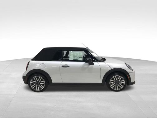 Nanuq White Metallic 2026 MINI Convertible Cooper S