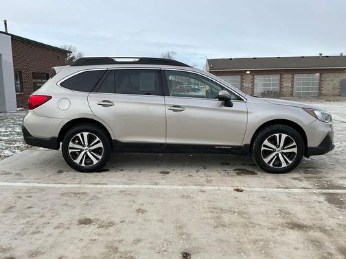 2019 Subaru Outback 2.5i Limited