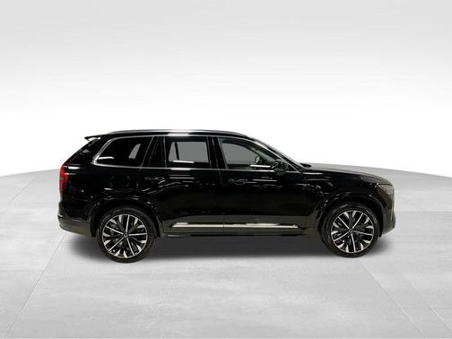 Onyx Black Metallic 2026 Volvo XC90 Plus, B6 AWD Gas (mild hybrid), Gasoline, Bright, 7 Seats