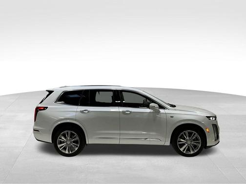 2023 Cadillac XT6 Premium Luxury AWD