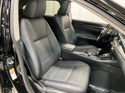 2017 Lexus ES 350 Base