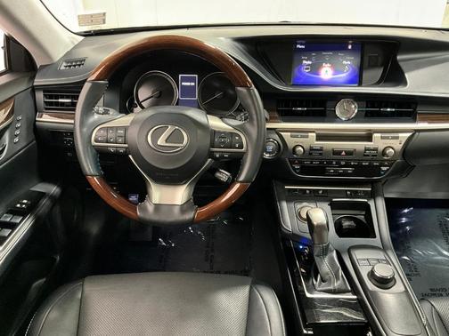 2017 Lexus ES 350 Base