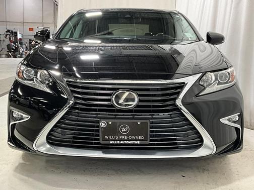 2017 Lexus ES 350 Base