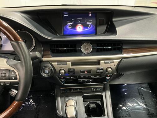 2017 Lexus ES 350 Base