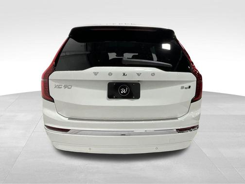 2026 Volvo XC90 B6 Plus 7-Seater