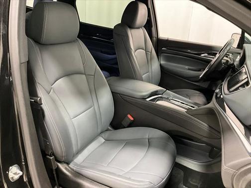 2022 Buick Enclave AWD Essence